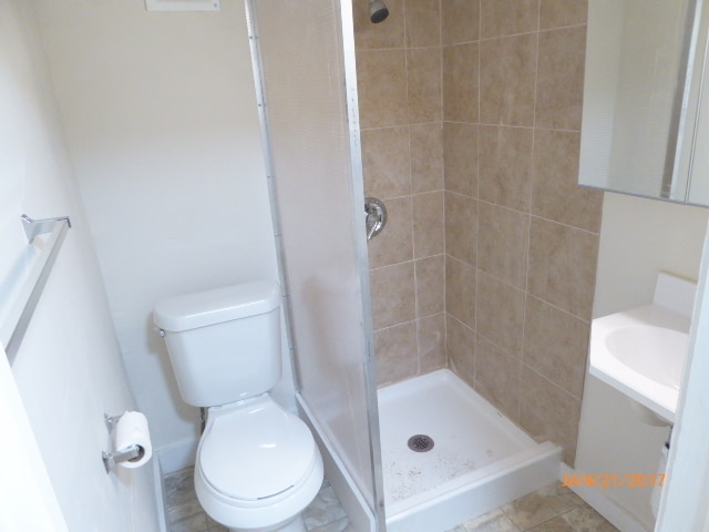 Building Photo - Cozy Studio Townhome with 1 Bath (Ballard)