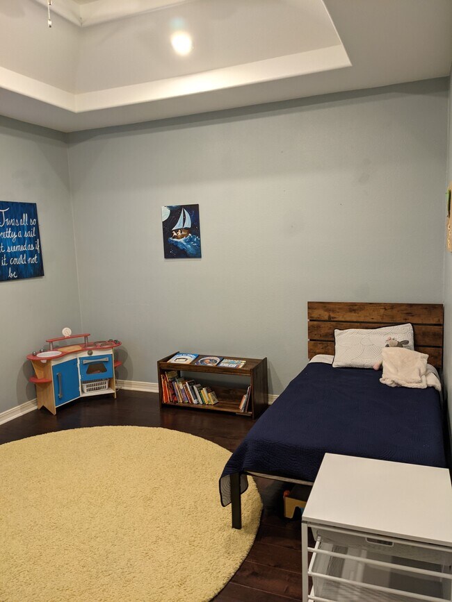 Building Photo - 105 Flathead Lake Dr