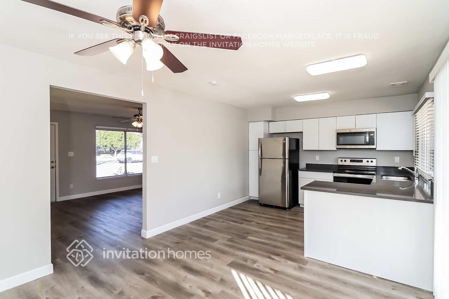 Building Photo - 3713 W Evans Dr