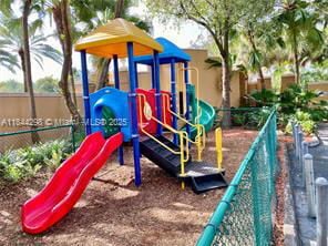 Building Photo - 19901 E Country Club Dr