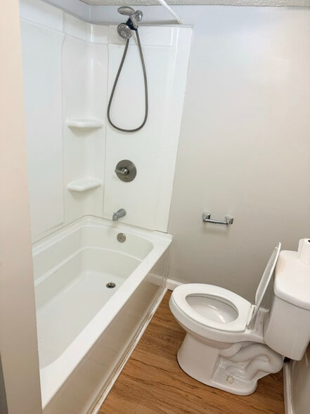 Building Photo - 3909 Southern Pkwy