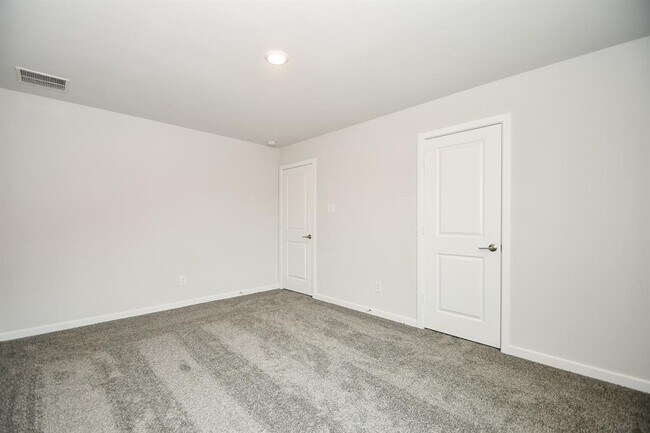 Building Photo - 21835 Erskine Peaks Pl