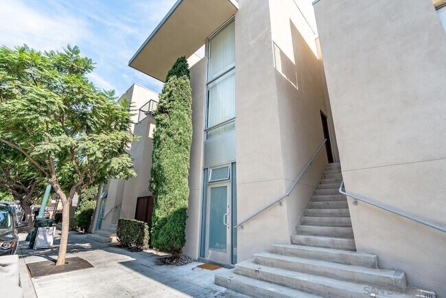Building Photo - 1601 Kettner Blvd