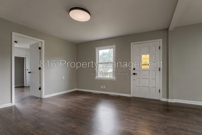 Building Photo - 429 NE 87th St