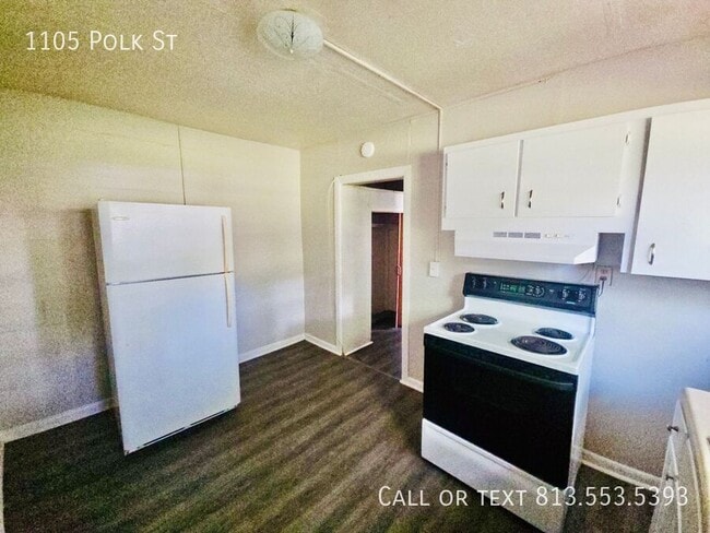 Building Photo - 1105 Polk St