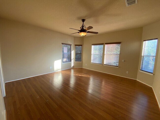Building Photo - FALL INTO A NEW HOME WITH OUR MOVE-IN SPECIALS!