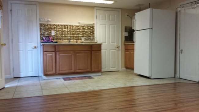 Building Photo - 4809 61st St NE