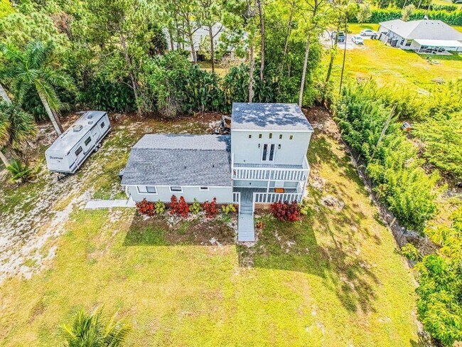 Building Photo - 17852 94th St N