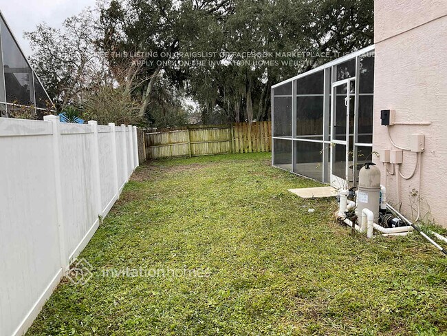 Building Photo - 113 Pinewood Ct