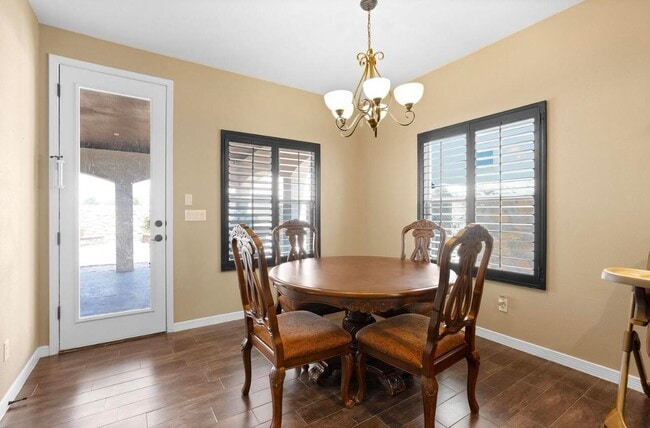 Building Photo - 12709 Cozy Cove Ave