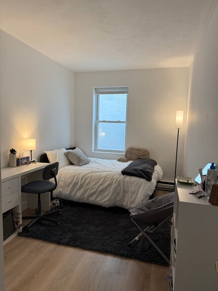 Building Photo - 120 Norway St