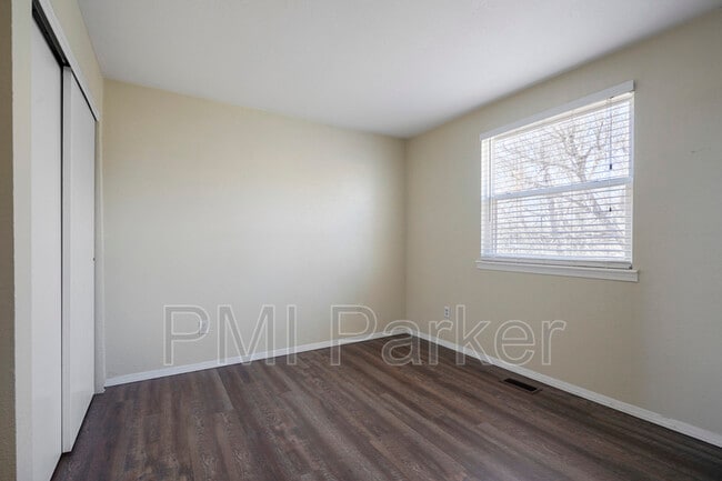 Building Photo - 8343 Currant Way