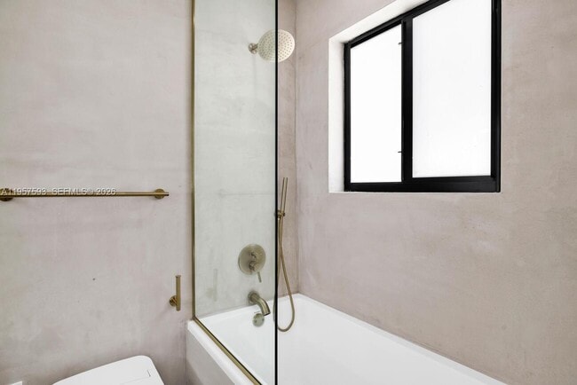 Building Photo - 8931 NE 2nd Ave