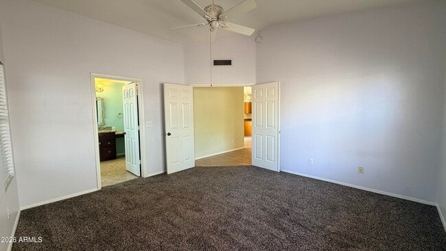 Building Photo - 1381 S Yucca Pl