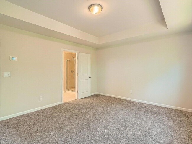 Building Photo - 3537 Hidden Valley Cir