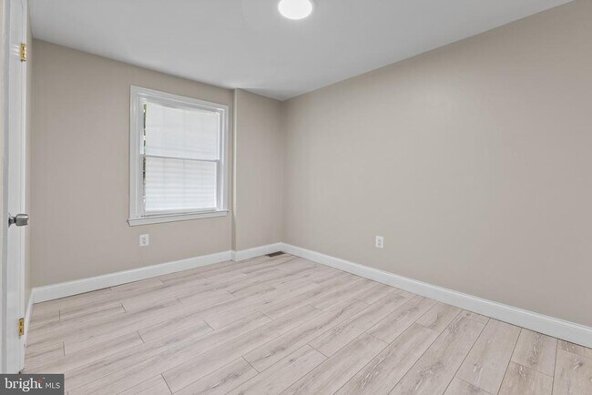 Building Photo - 4305 Birchlake Ct