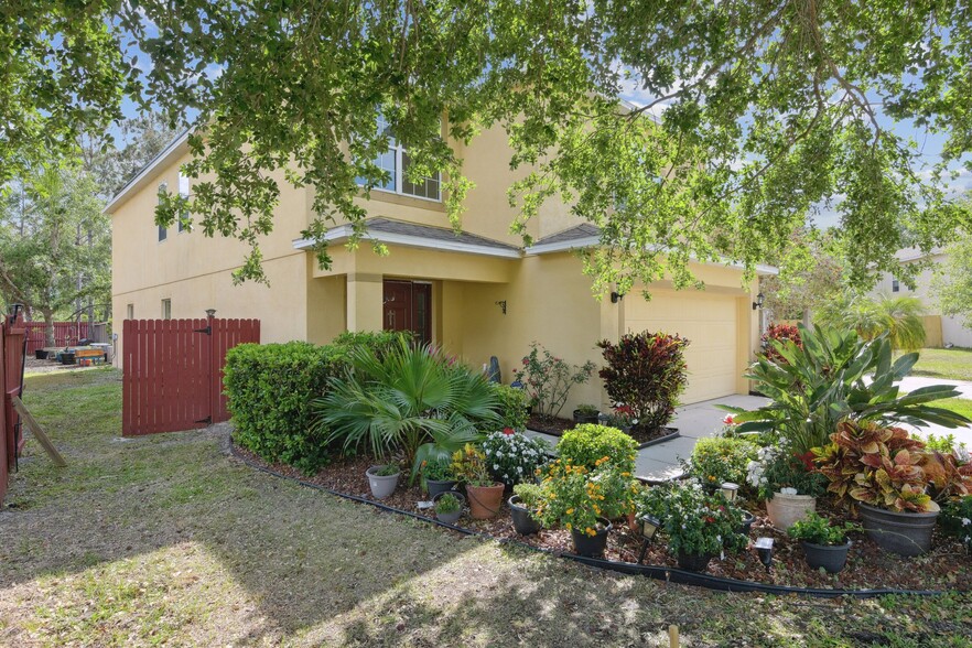 Primary Photo - 9703 33rd Ave E