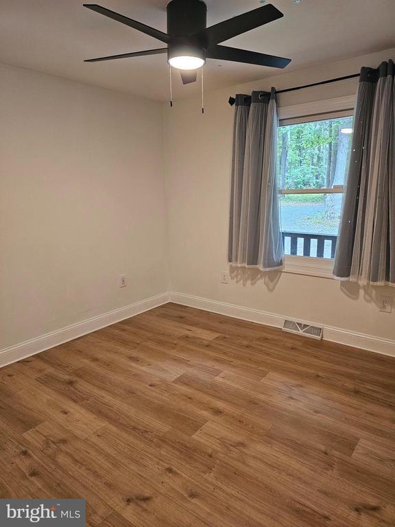 Building Photo - 133 Meadows Rd