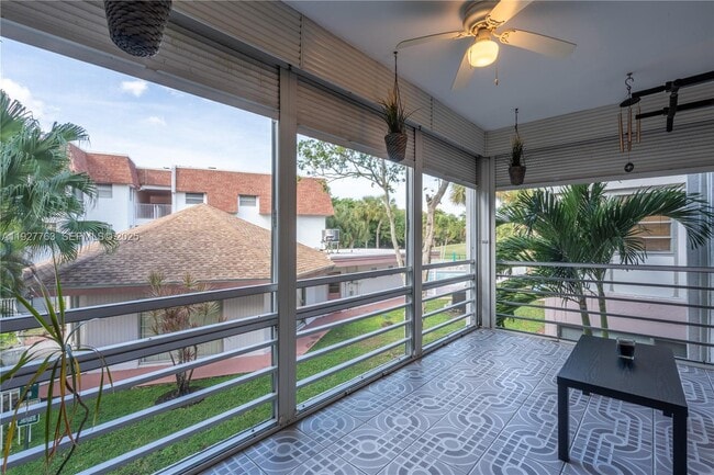 Building Photo - 8002 Lagos De Campo Blvd