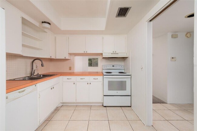 Building Photo - 8651 10th St N