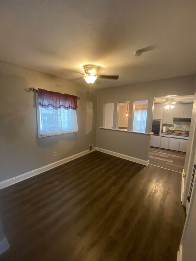 Building Photo - Beautiful three bed, 1.5 bath single-family home for rent with inground pool