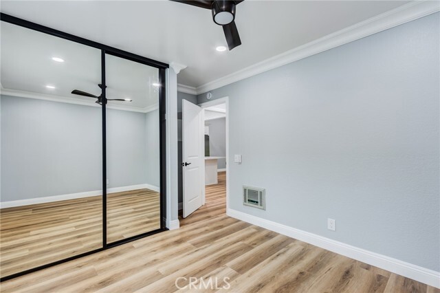 Building Photo - 23261 La Glorieta