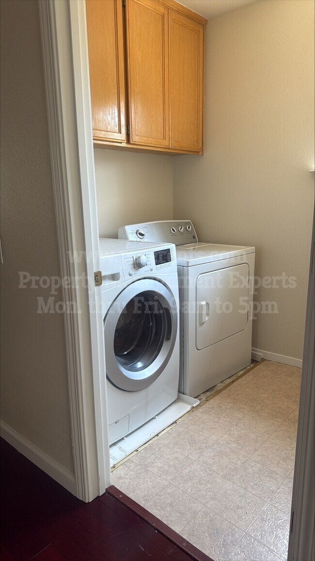Building Photo - 3287 Amberfield Cir