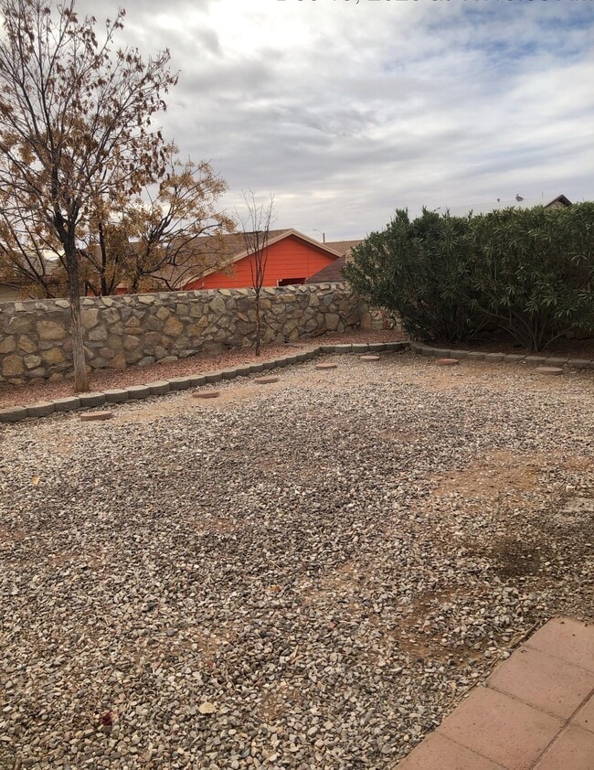 Building Photo - 12126 St Crispin Ave