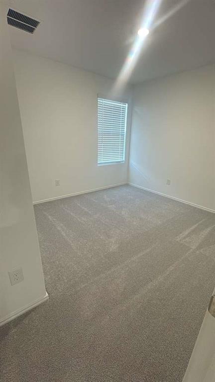 Building Photo - 208 Skyfire St