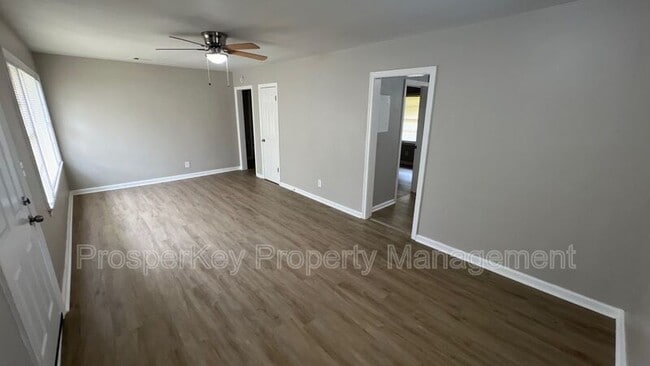 Building Photo - 4244 Murrelle St