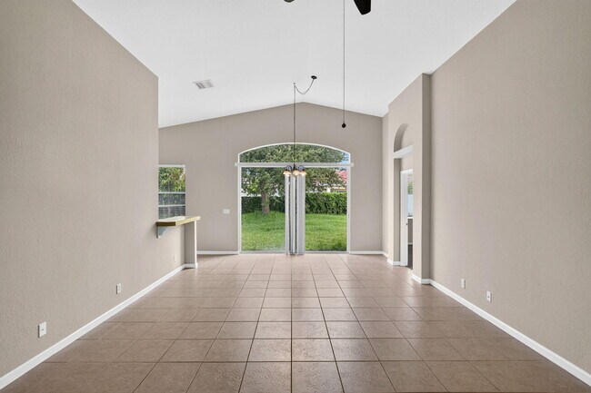 Building Photo - 6305 Spring Lake Terrace