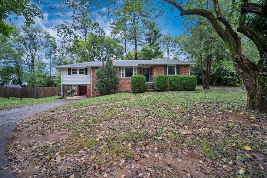 Building Photo - 1008 Milesdale Dr