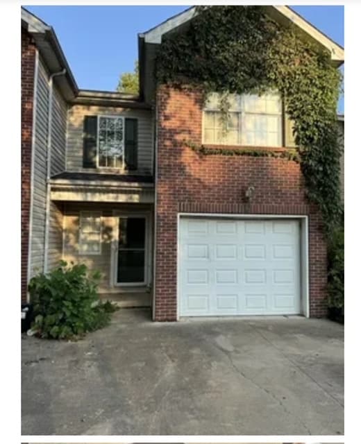 Primary Photo - 125 Ashberry Dr