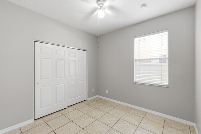 Building Photo - 737 Maya Susan Loop