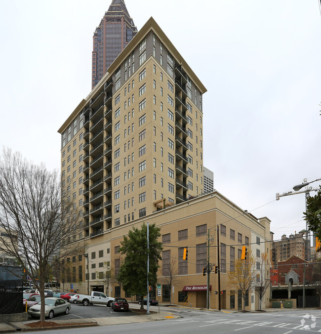 Building Photo - The Reynolds
