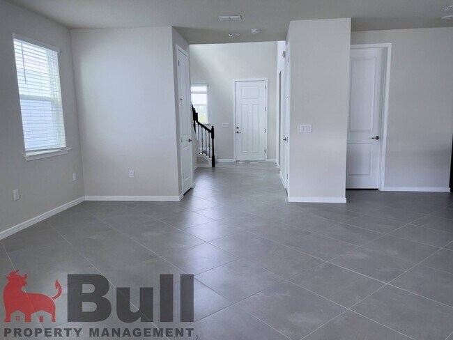 Building Photo - 2978 Scout St