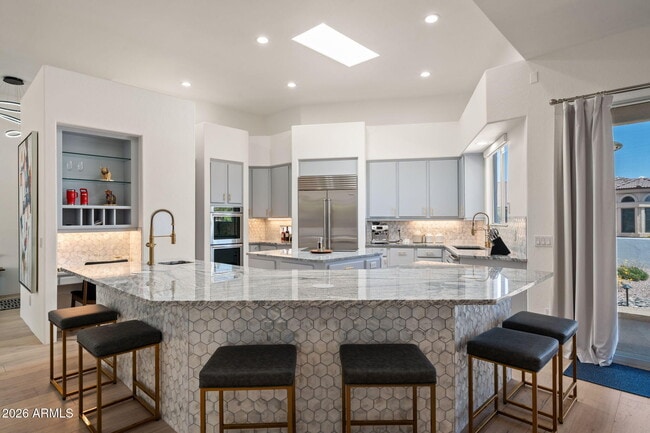 Building Photo - 25810 N Abajo Dr