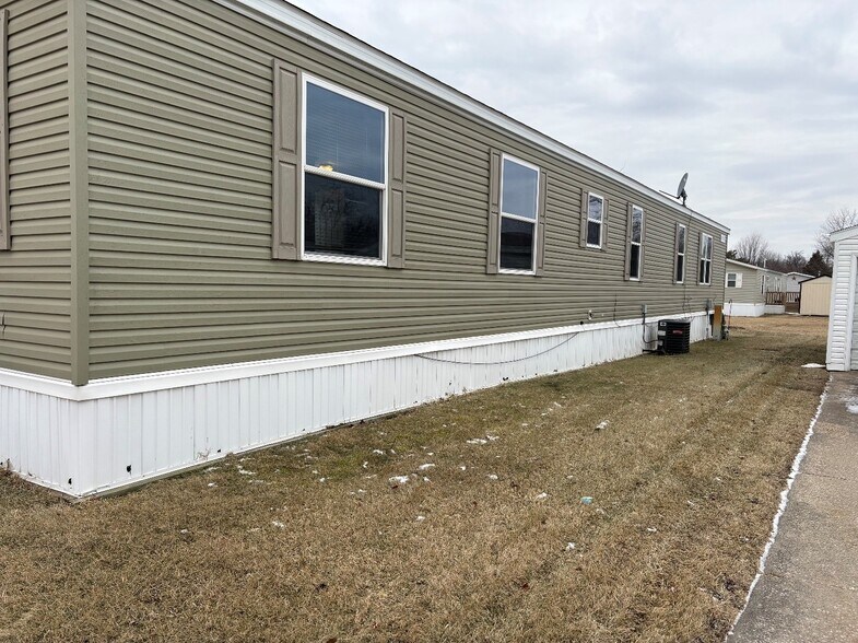 Building Photo - 2200 Winter Park Dr