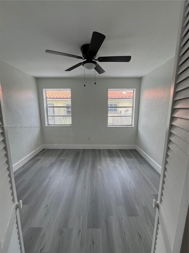 Building Photo - 1999 NW 2nd St