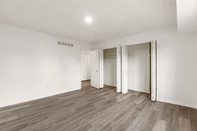 Building Photo - Unparalleled convenience and accessibility...