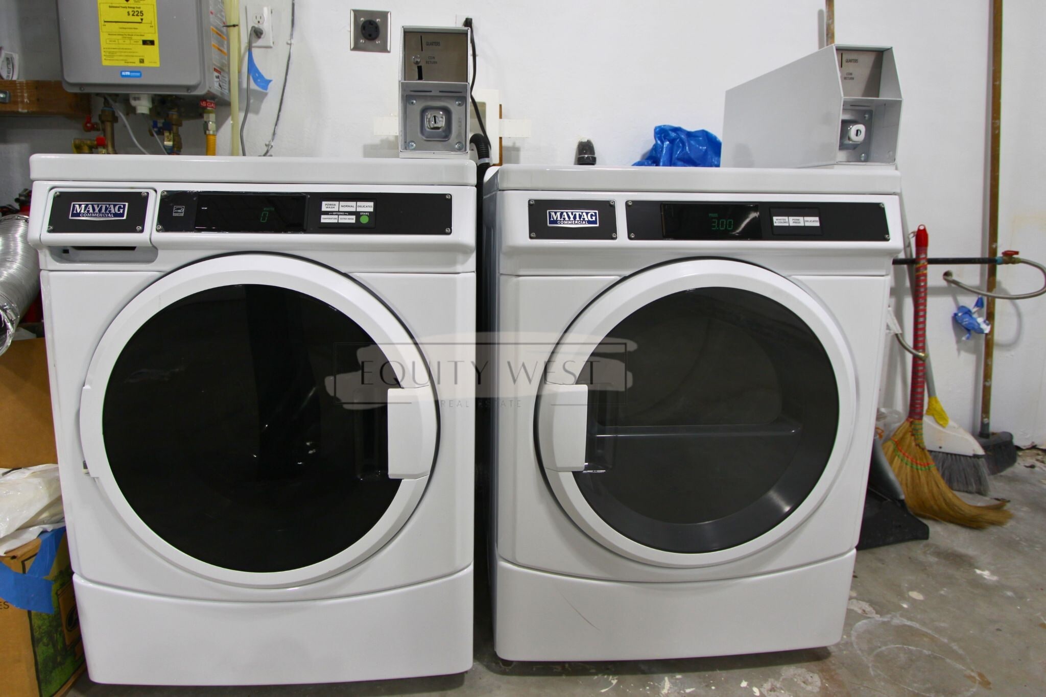 3508 coin laundry - 3506 Suter St