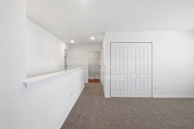 Building Photo - 190 Ardila Cir