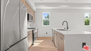 Building Photo - 10842 Peach Grove St