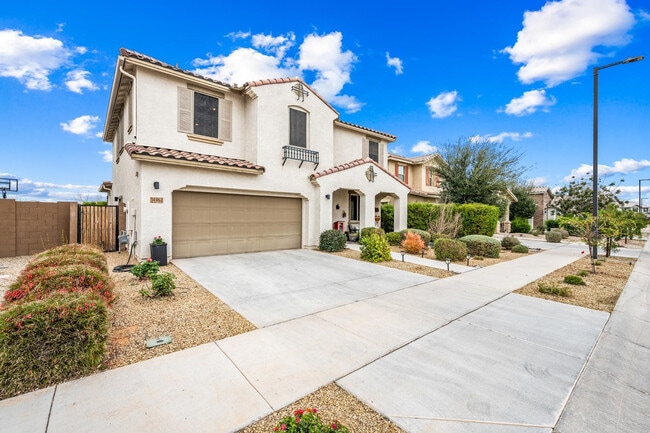 Building Photo - 14462 W Artemisa Ave