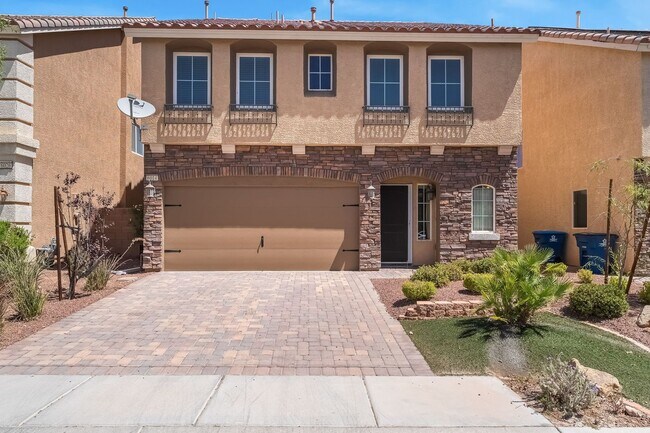 Building Photo - Upgraded Tri-Level Home on a Cul-de-Sac Lot in Southwest