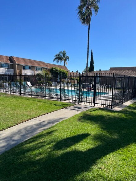 Building Photo - 16837 Bream Ln