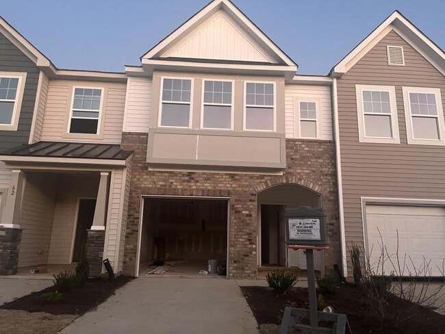 Building Photo - 72 Hyacinth Ln