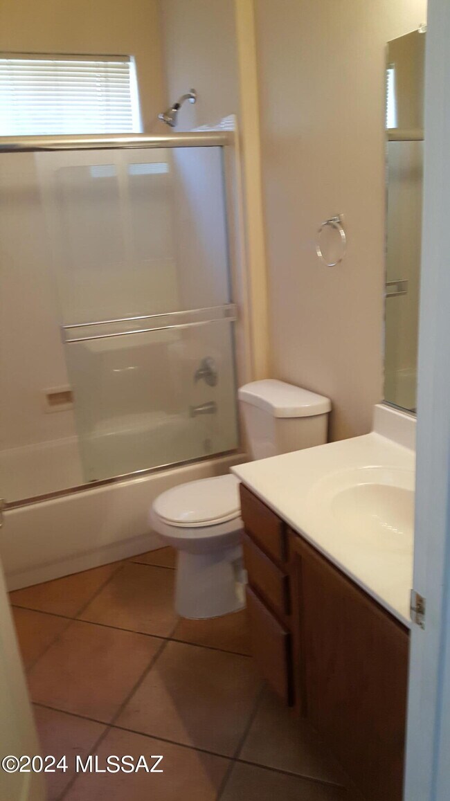 Building Photo - 13660 E High Plains Ranch St