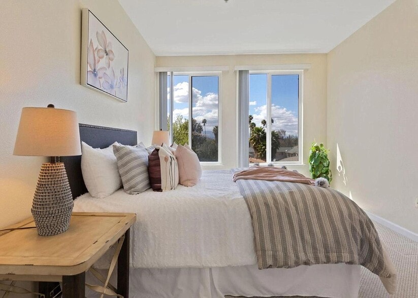 Master bedroom from bathroom - 801 S Winchester Blvd