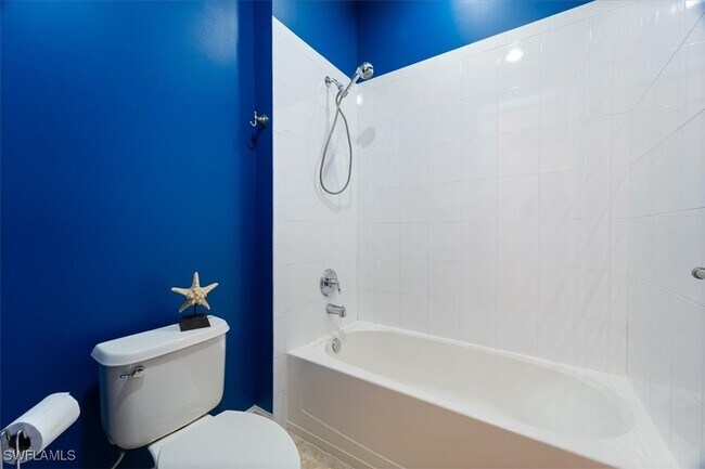 Building Photo - 9091 Covina Dr S